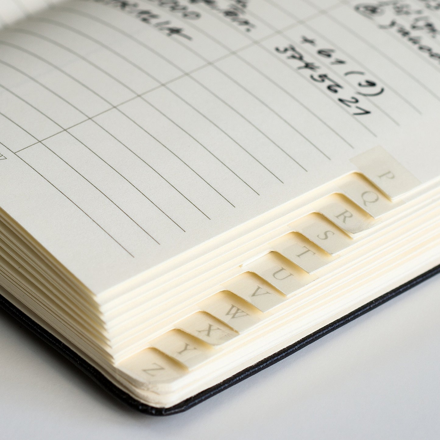 LEUCHTTURM1917 Medium (A5) Address Book Black A to Z Tabs